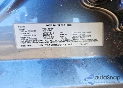 2026 Tesla Model Y z USA, uszkodzony, nr VIN 7SAYGDEE5TA411491